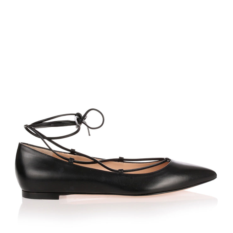 Black leather lace up Femi' Flat