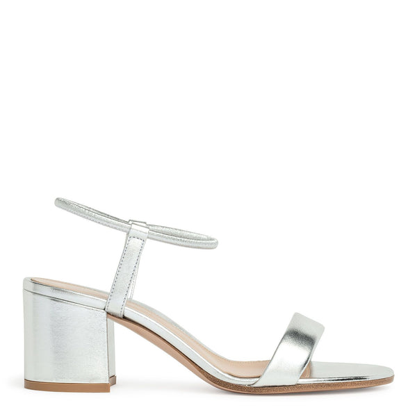【関税&送料込】Gianvito Rossi Sandals Silver GIANVITO ROSSI Metallic leather sandals | NET-A-PORTER