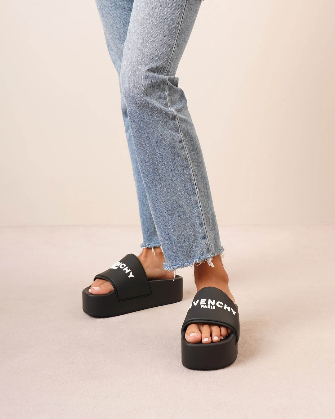 Givenchy Givenchy Paris black platform slides Savannahs