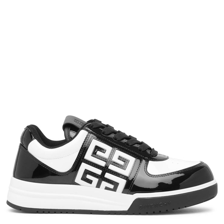 Shop GIVENCHY 2024 SS Town sneakers in leather ( BH009UH1NT-001) by  truecolors | BUYMA