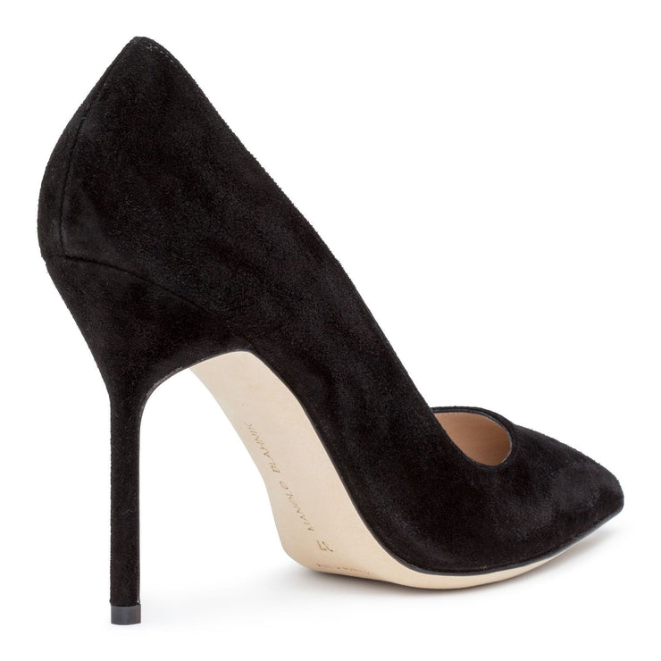 BB105 black suede pumps