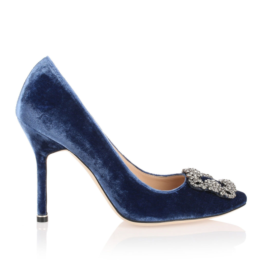 Manolo Blahnik Hangisi 105 blue velvet pump Savannahs