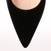 BB70 black velvet pump