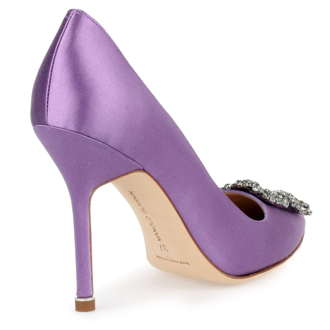 Manolo Blahnik | Hangisi 105 violet satin pump | Savannahs