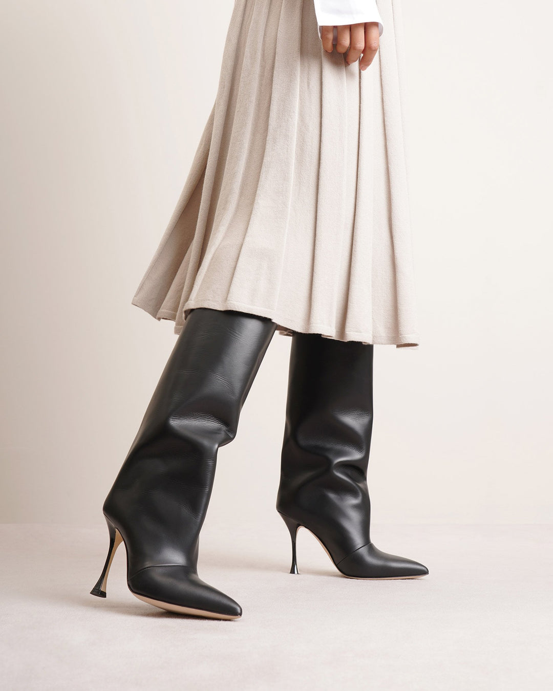 Manolo Blahnik | Khomokia 105 high leather boots | Savannahs
