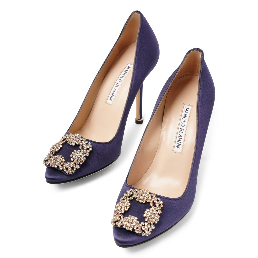 Hangisi 105  blue satin pumps ハンギシ パンプス Manolo Blahnik | Hangisi 105 Royal blue satin pumps | Savannahs