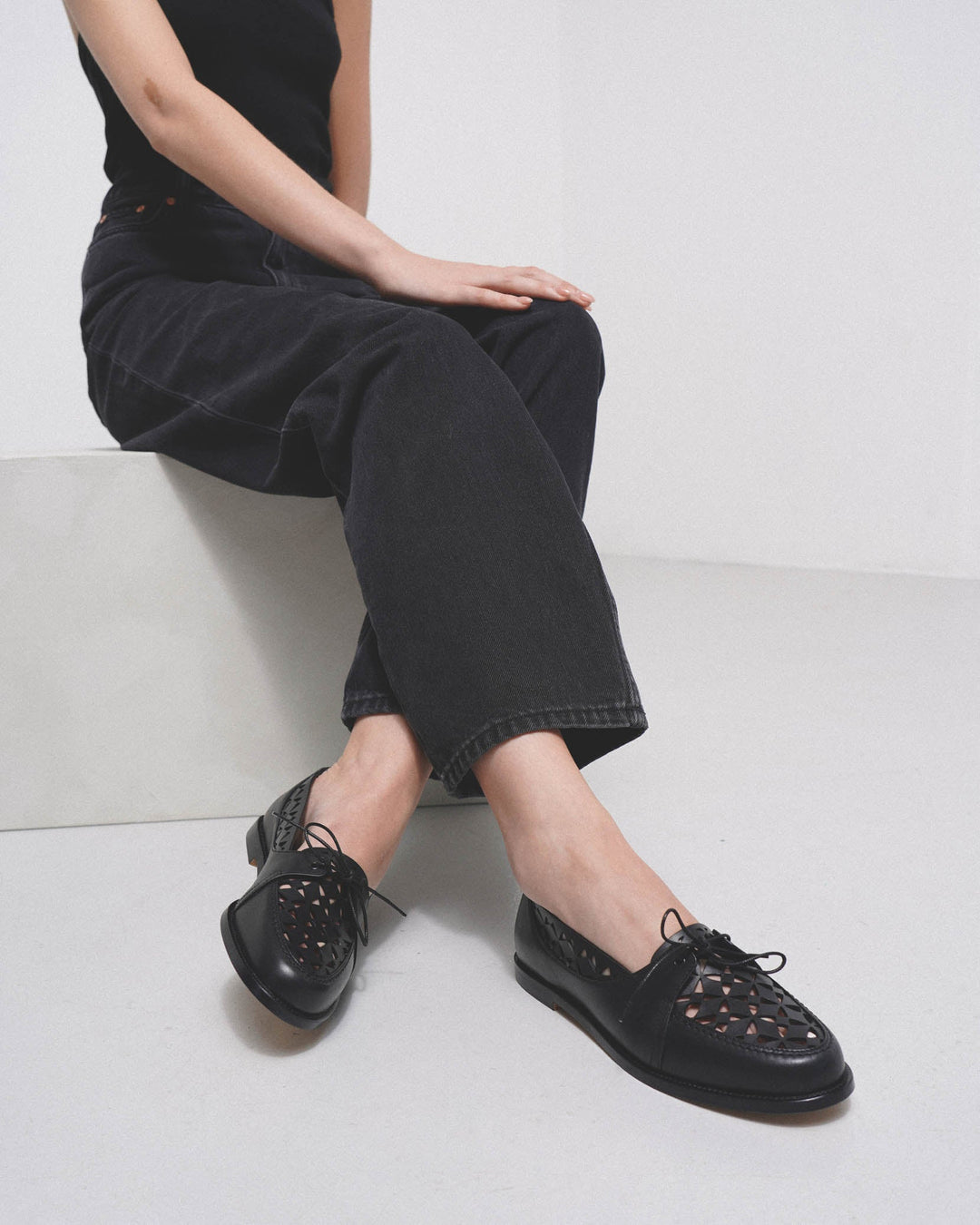 【MANOLO BLAHNIK 】★CDelirium カットアウト レザーローファー 20905869_51134208_600.jpg