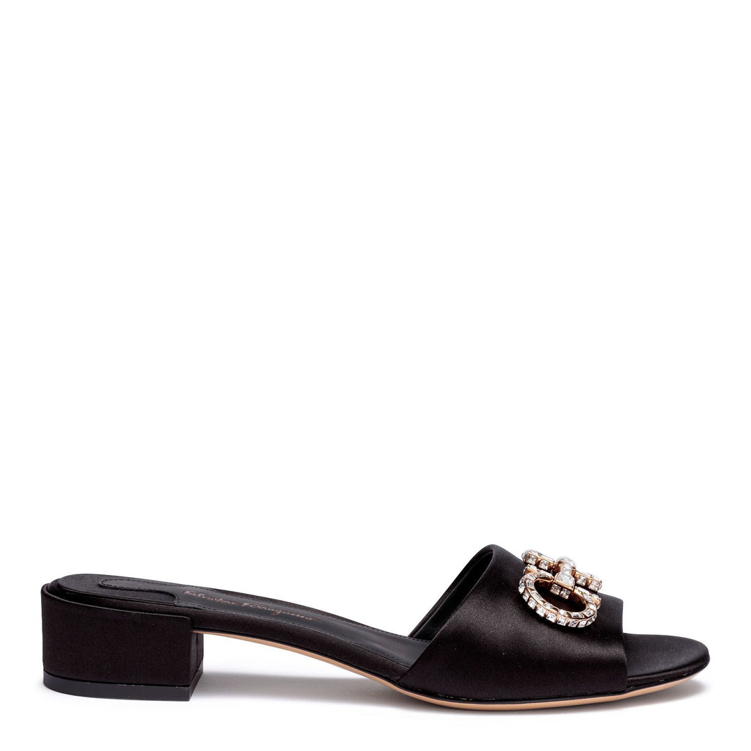 サンダル・ミュール SALVATORE FERRAGAMO BLACK LEATHER LYRAI THONG MULES Salvatore Ferragamo Lyrai Leather Sandals - Shoes - Compare