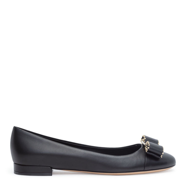 フラットシューズ FERRAGAMO FLATS NERO Black mesh Varina ballet flats – Daniello.com