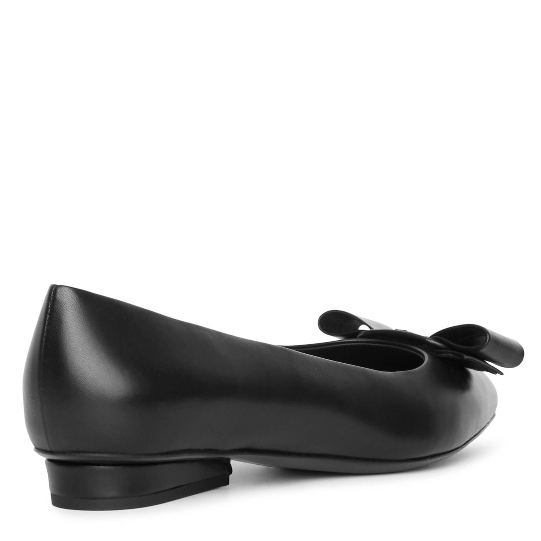 Ferragamo | Viva black ballet flats | Savannahs