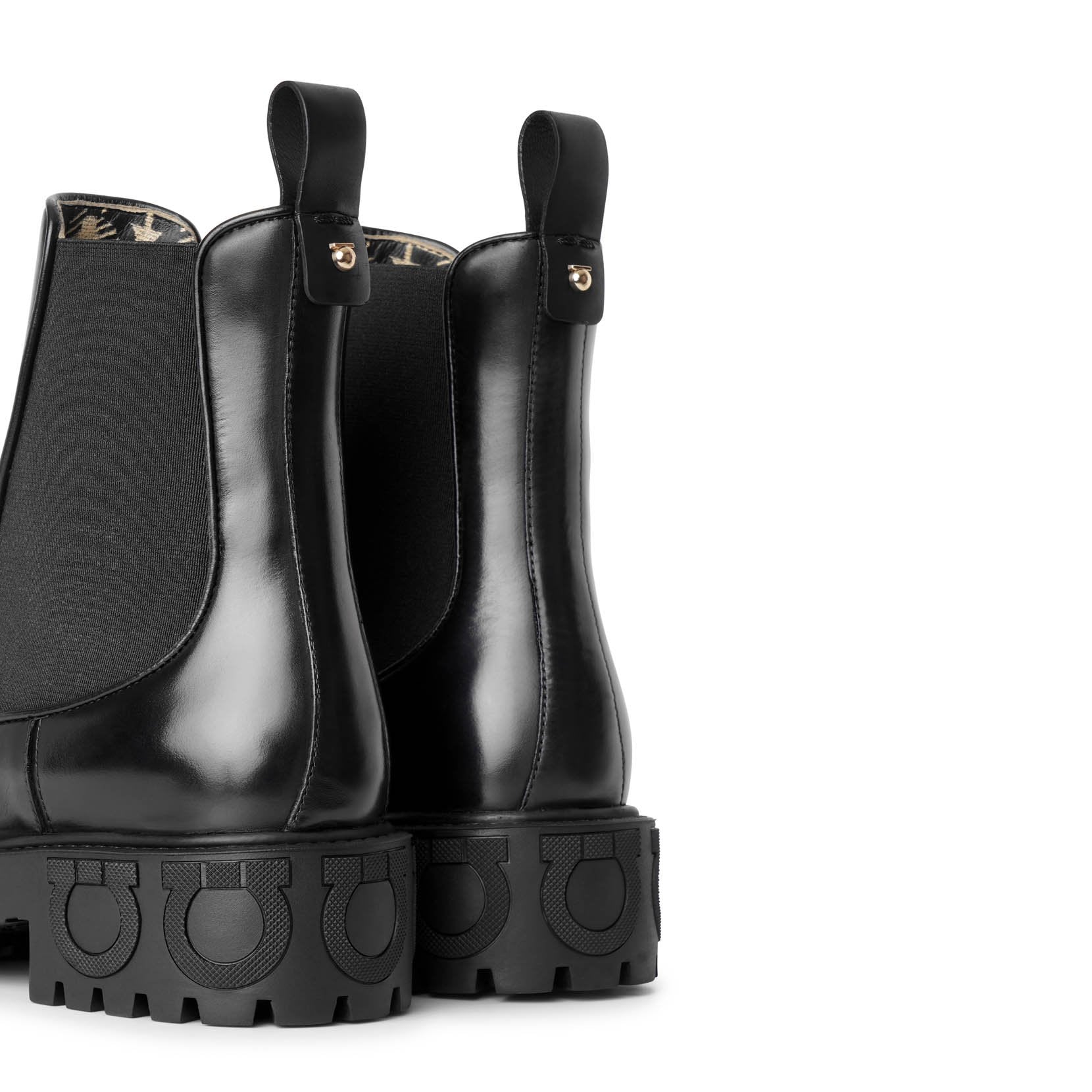 Varsi leather chelsea boots