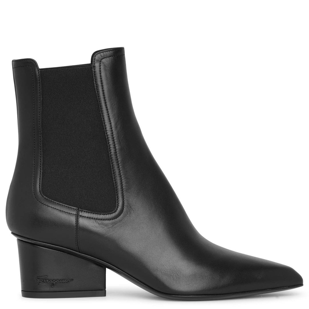Ferragamo | Velta 55 black leather ankle boots | Savannahs