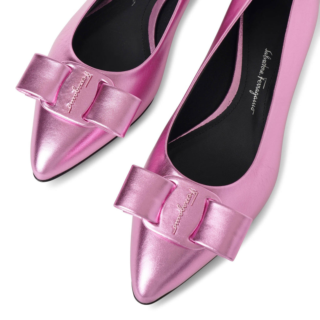 Salvatore Ferragamo ‘Darlene’ Metallic Leather Flats outlet 5