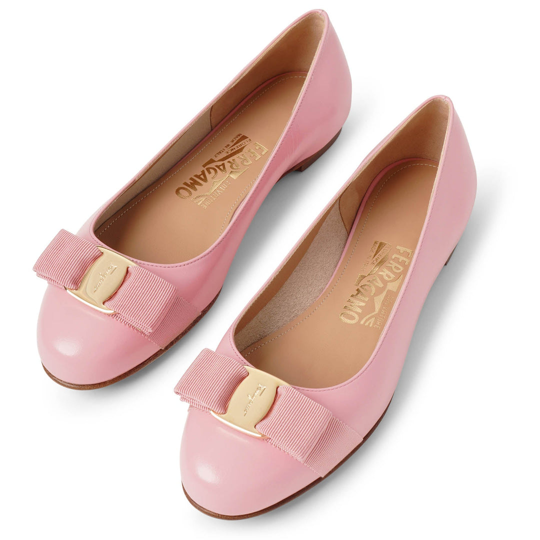 Ferragamo Varina 22 pink leather ballerinas Savannahs