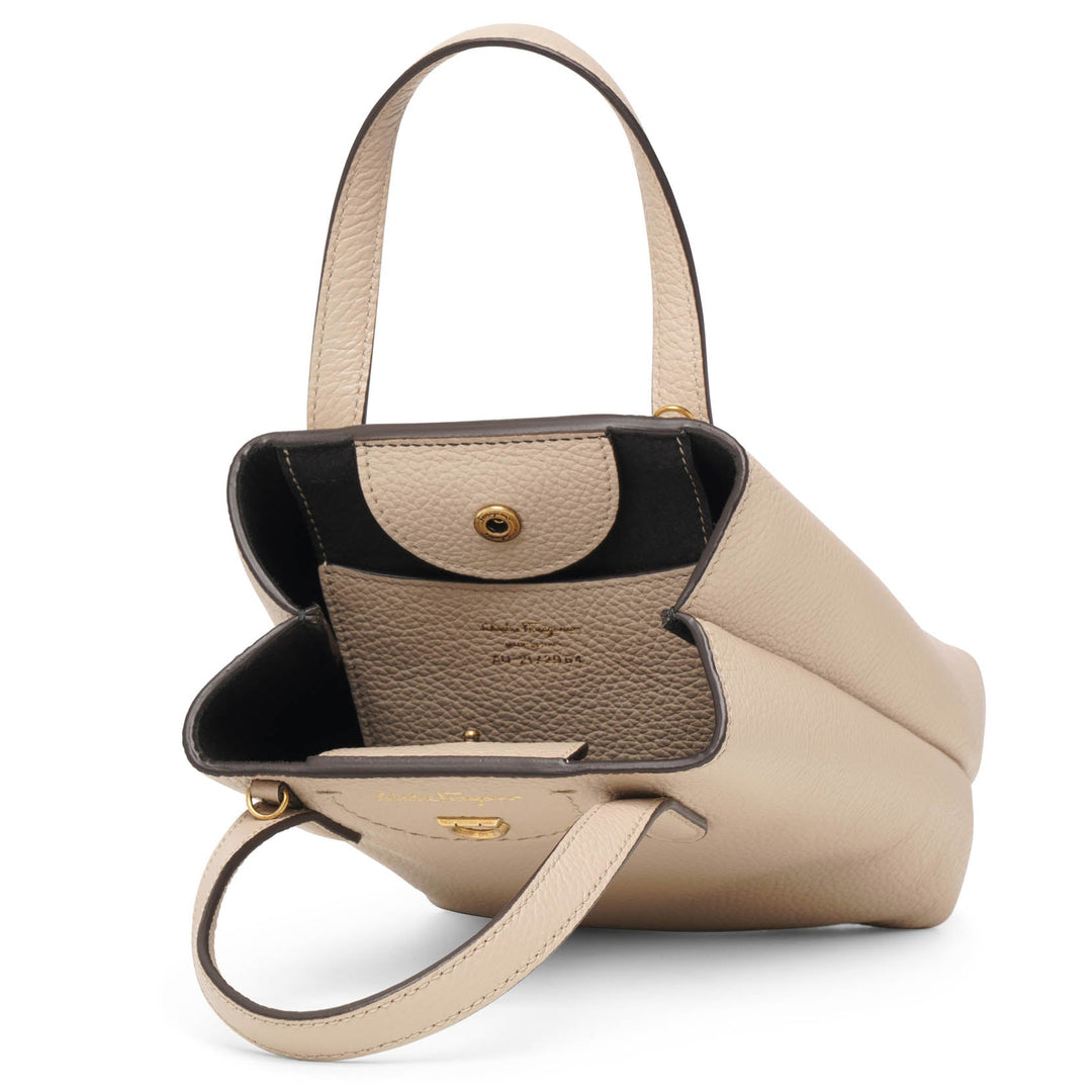 Ferragamo | Travel mini nude tote bag | Savannahs