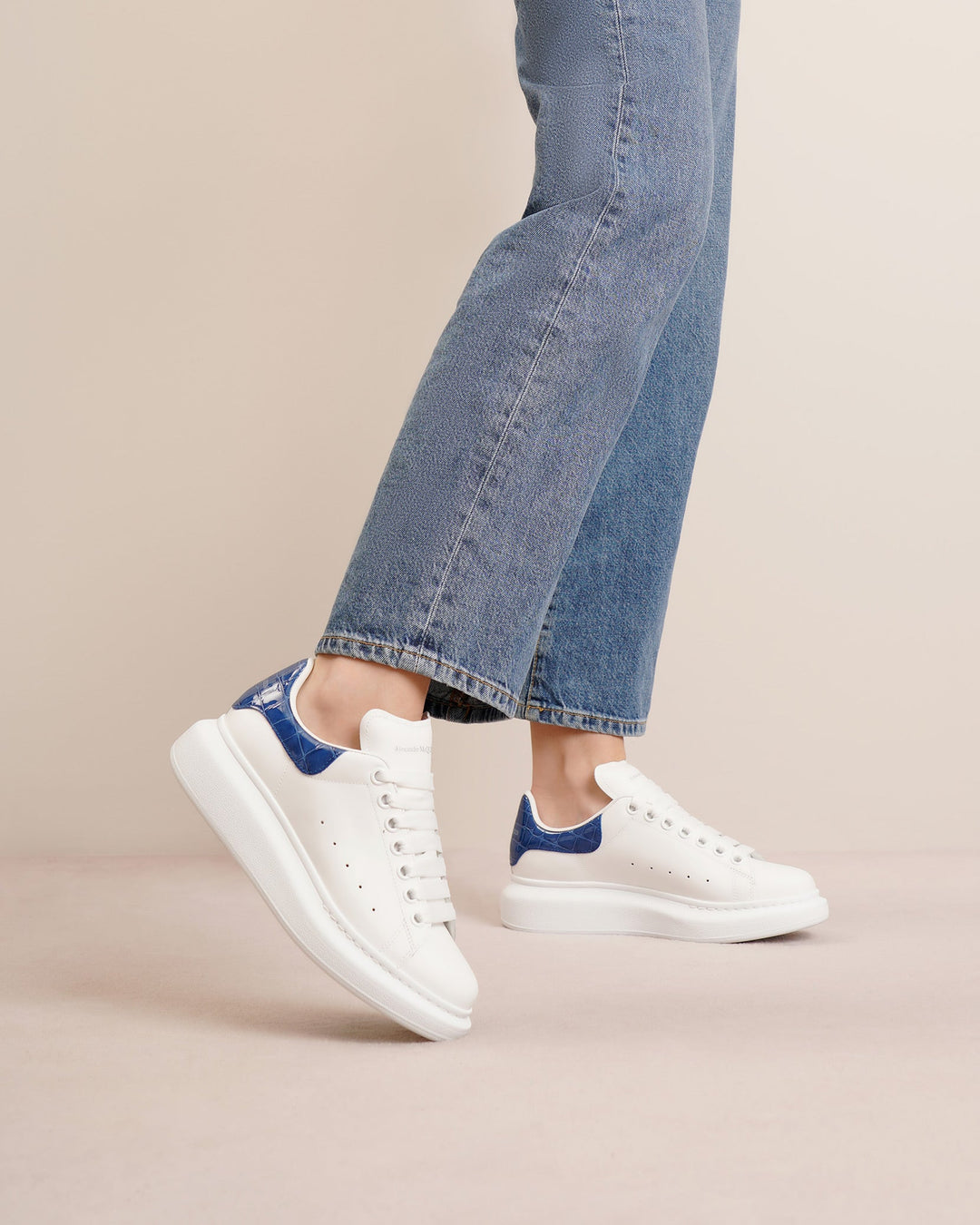◆ENCOREE◆CLASSIC KHAN WHITE ◆SNEAKERS◆ Reebok Footwear Unisex' Zig Encore Reebok Classics Core Ftw