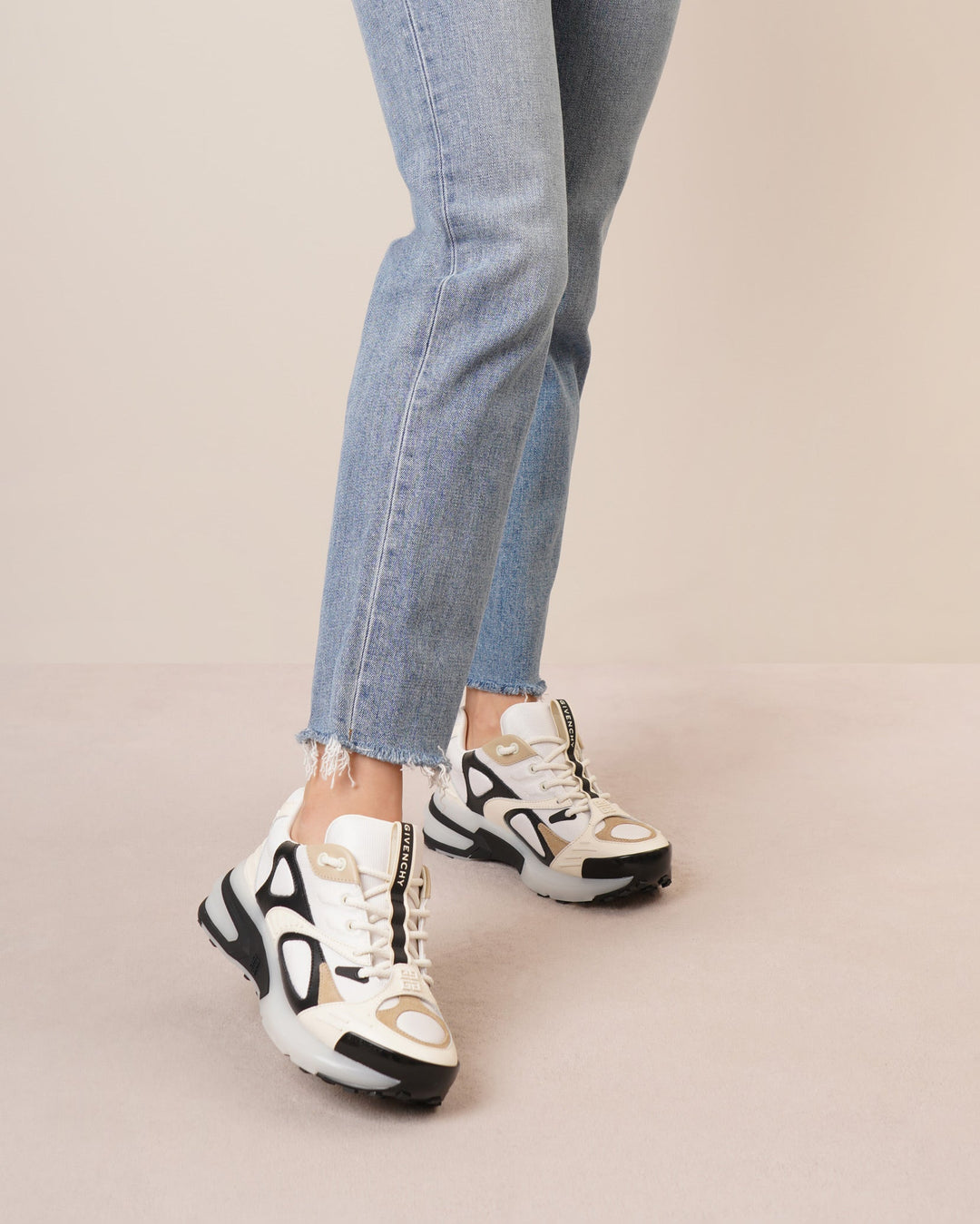 hg20515s-Givenchy-Giv-1-ivory-